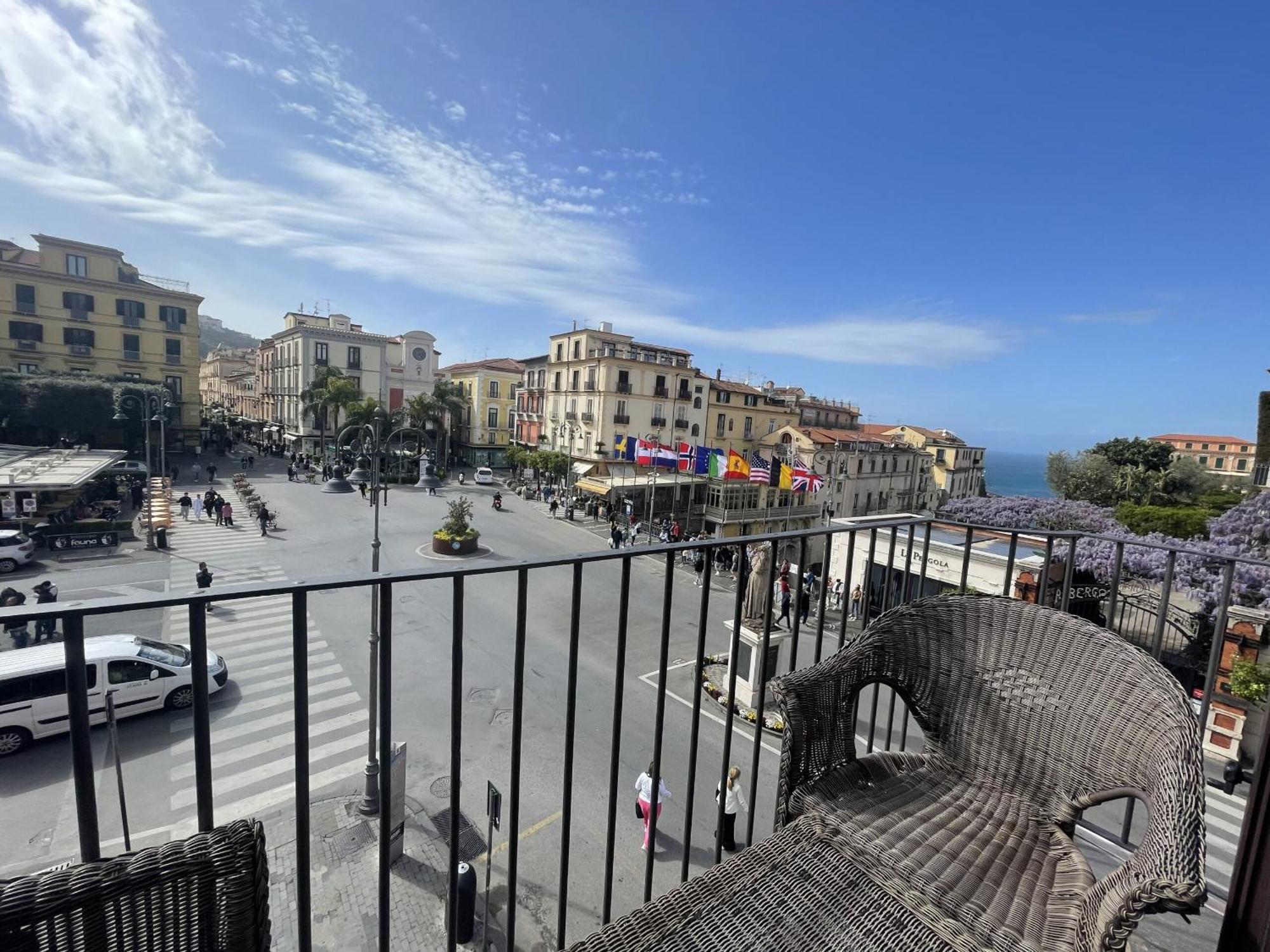 Bed and Breakfast Ambasciata Sorrento Relais Exterior foto